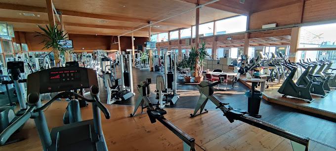 Cardio- und Gerätebereich im trewa STUDIO
